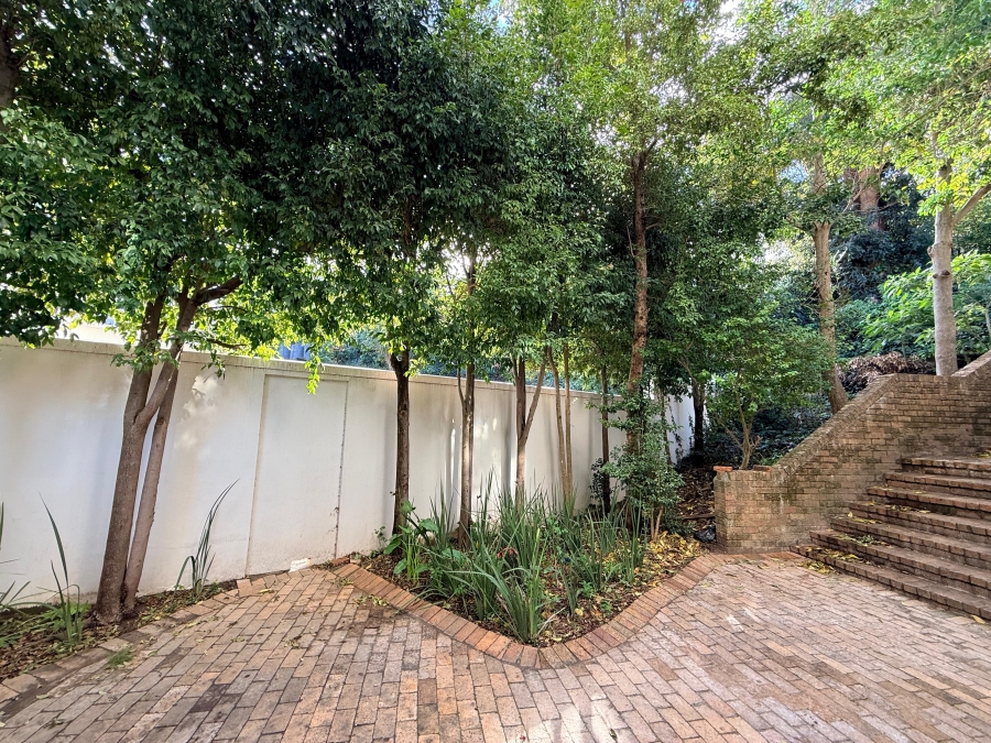 1 Bedroom Property for Sale in Bishopscourt Western Cape